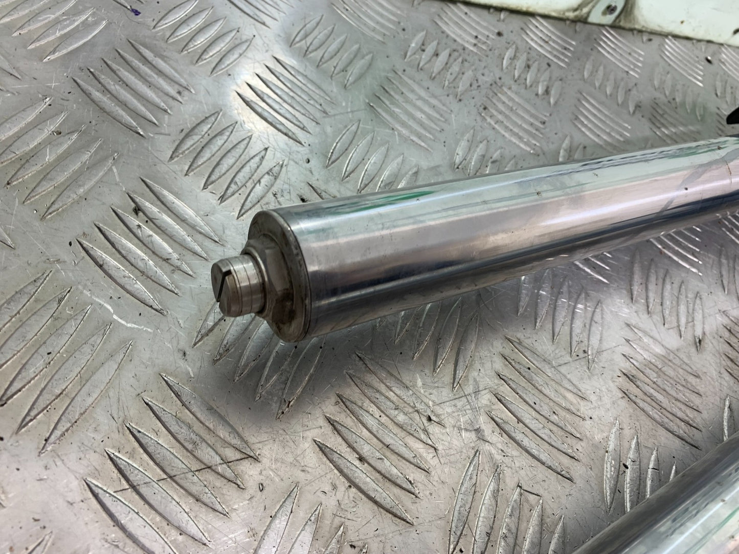 TRIUMPH 955I SPRINT RS FORKS YEAR 1999-03 (CMB1313)