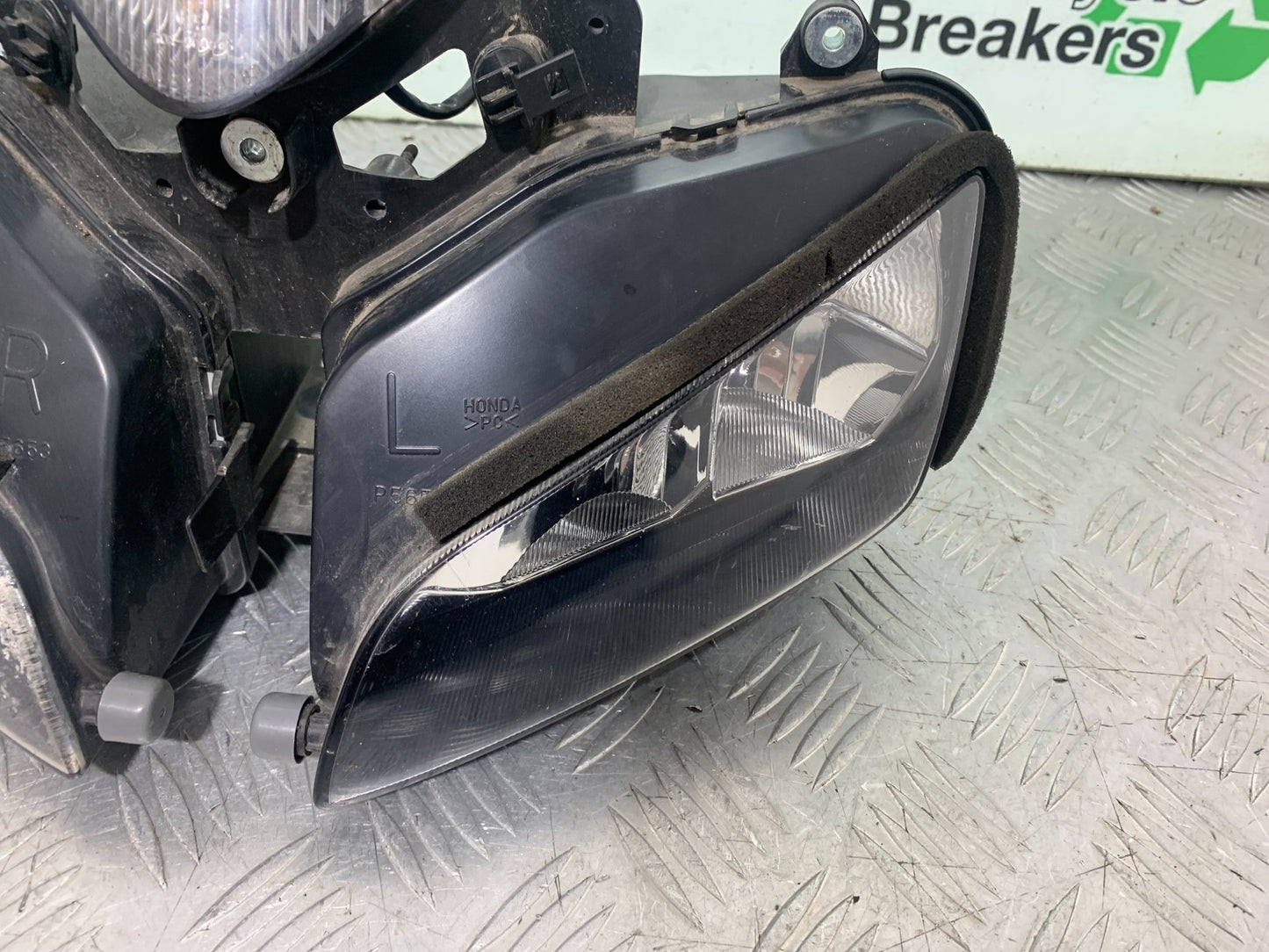 HONDA CBR1000 rr FIREBLADE HEADLIGHT  YEAR 2006 (CMB1220)
