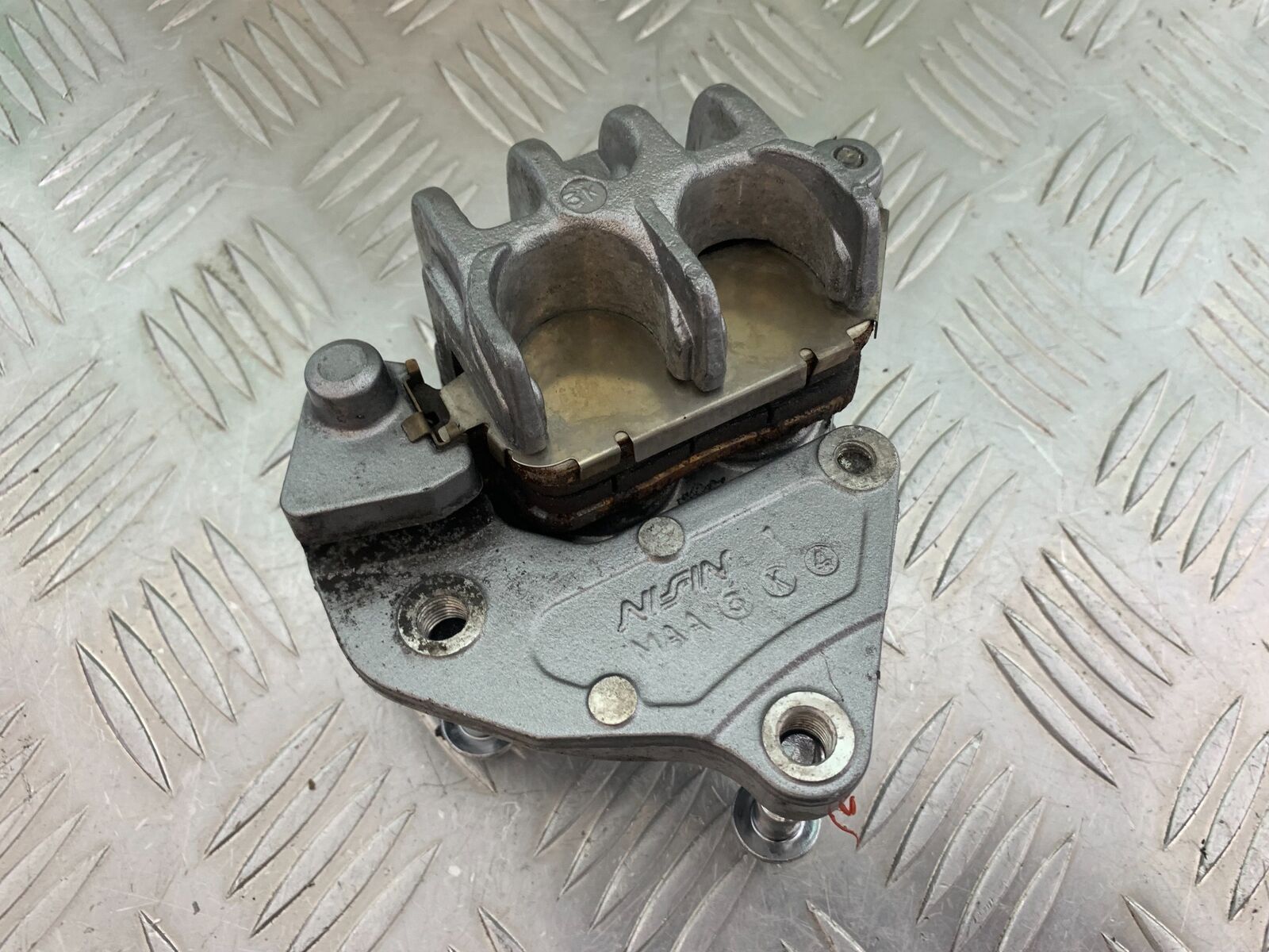 HONDA VT1100 C SHADOW SPIRIT FRONT BRAKE CALIPER  2002-2003 (CMB1035)