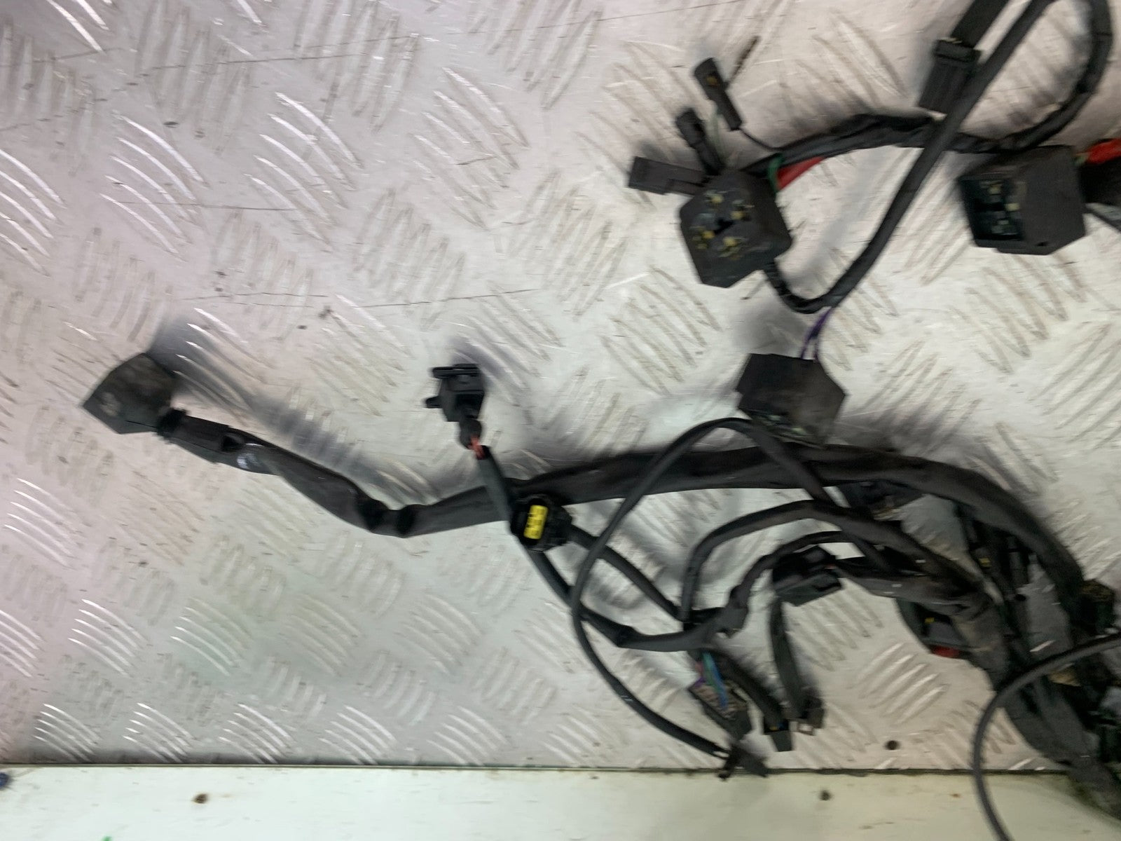 TRIUMPH SPEED TRIPLE R 1050 WIRING LOOM 2009 (CMB1183)
