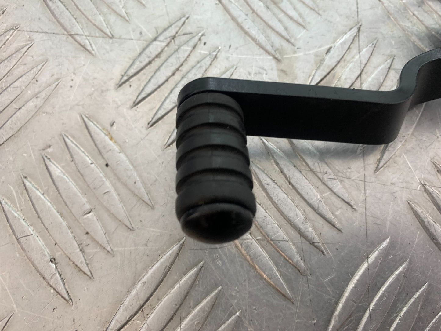 TRIUMPH TRIDENT 660 GEAR LEVER  YEAR 2021-2024 (CMB1148)