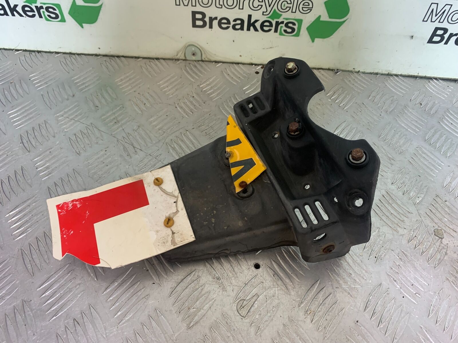 APRILIA RS50 RS 50 REAR MUDGUARD   YEAR 1996-1998 (CMB1132)