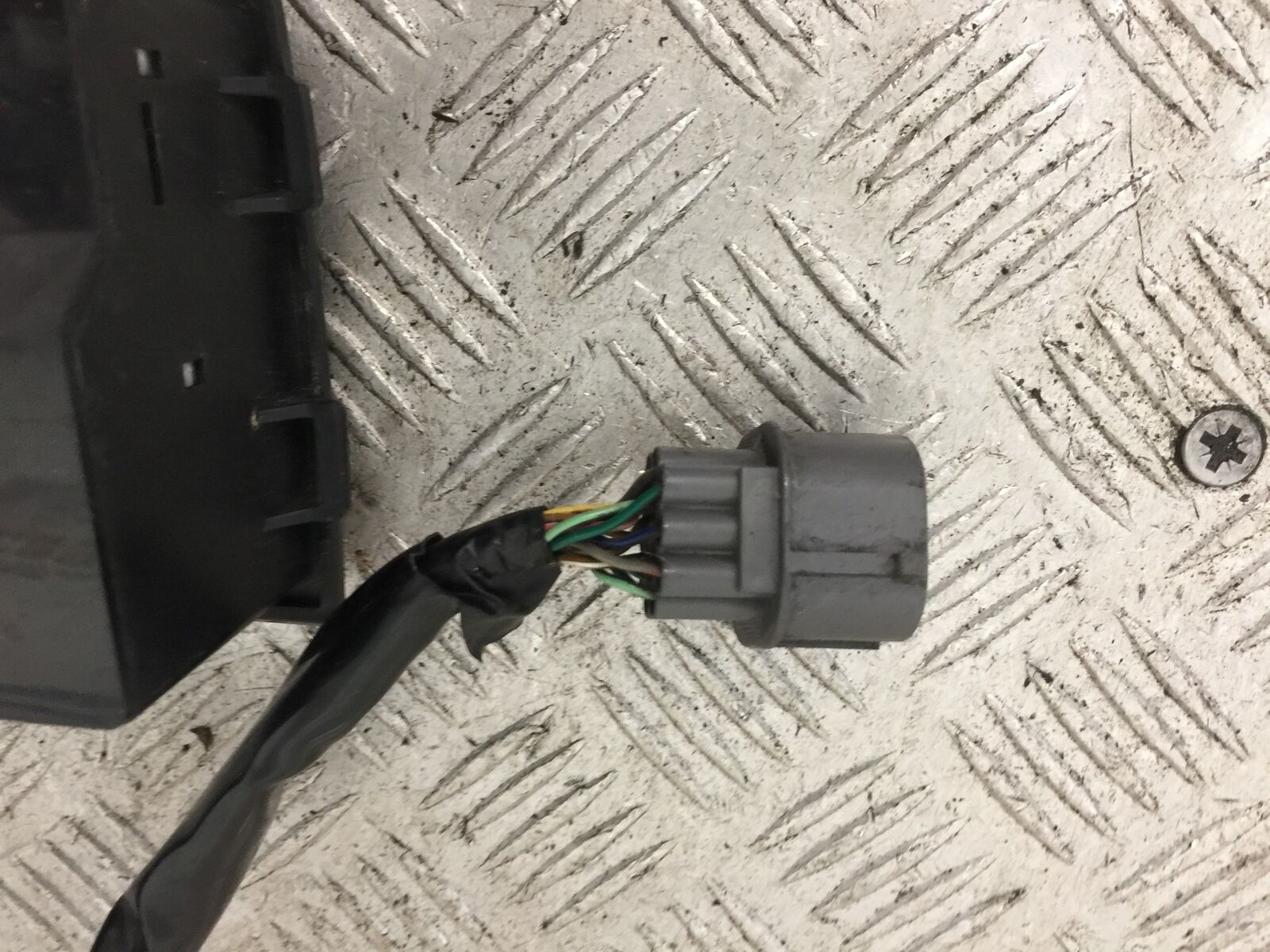 HONDA GL1800 GL 1800 HEIGHT CONTROL SWITCH  YEAR 2004-10 ABS (STOCK 890)