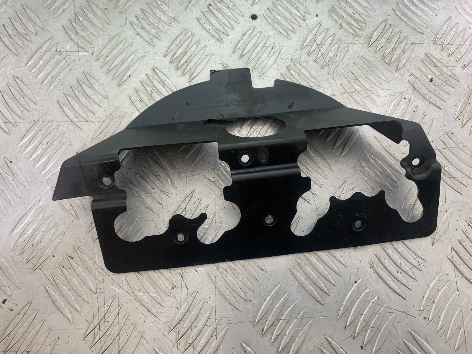 KAWASAKI ZX6R ZX6 F COIL MOUNTING PLATE   YEAR 1995-1997 (CMB1169)