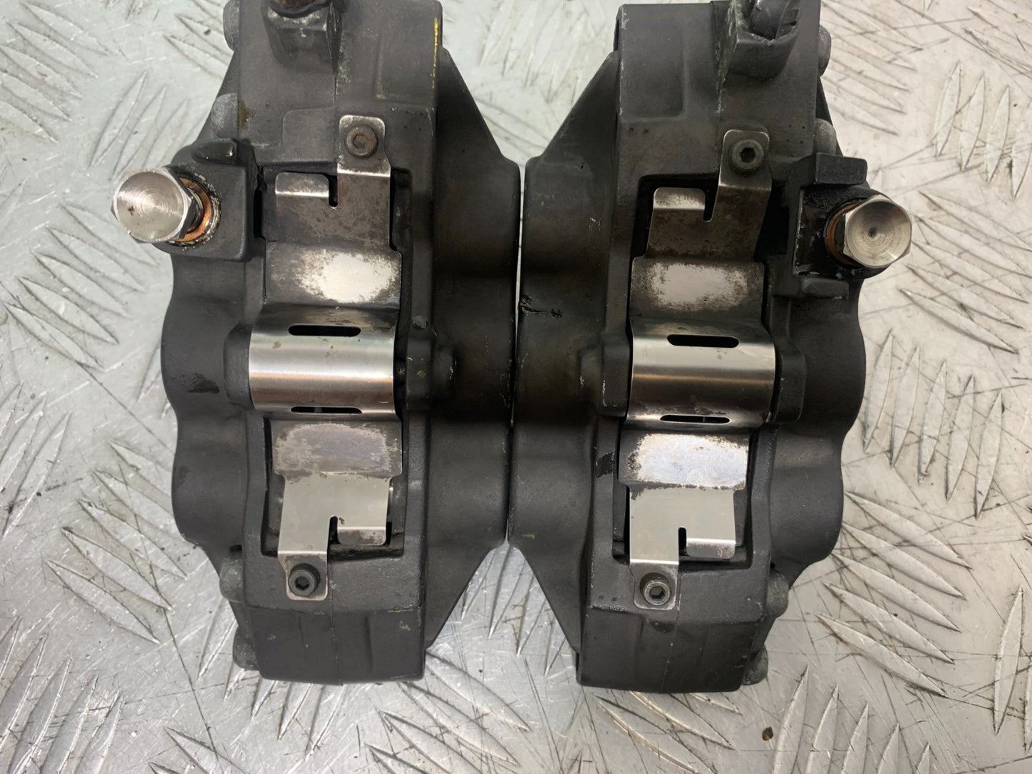 KAWASAKI ZX9R ZX9 R FRONT BRAKE CALIPERS  YEAR 1998-1999 (CMB1329)