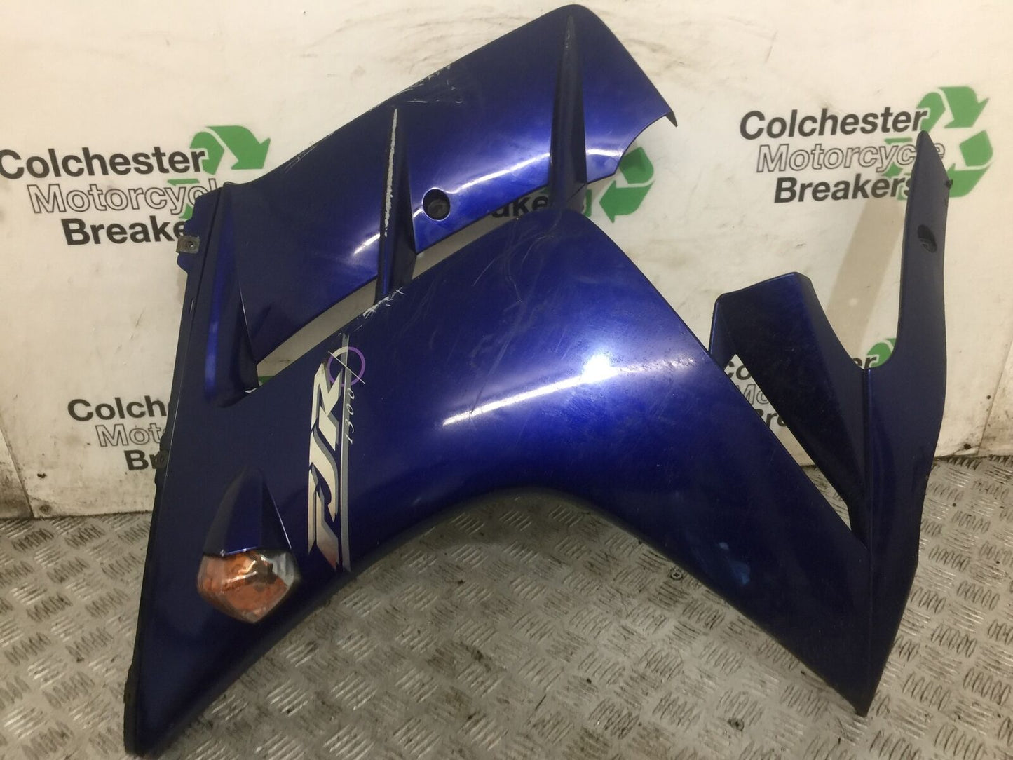 YAMAHA FJR1300 FJR 1300 LEFT FAIRING PANEL  YEAR 2001-05 (STOCK 814)