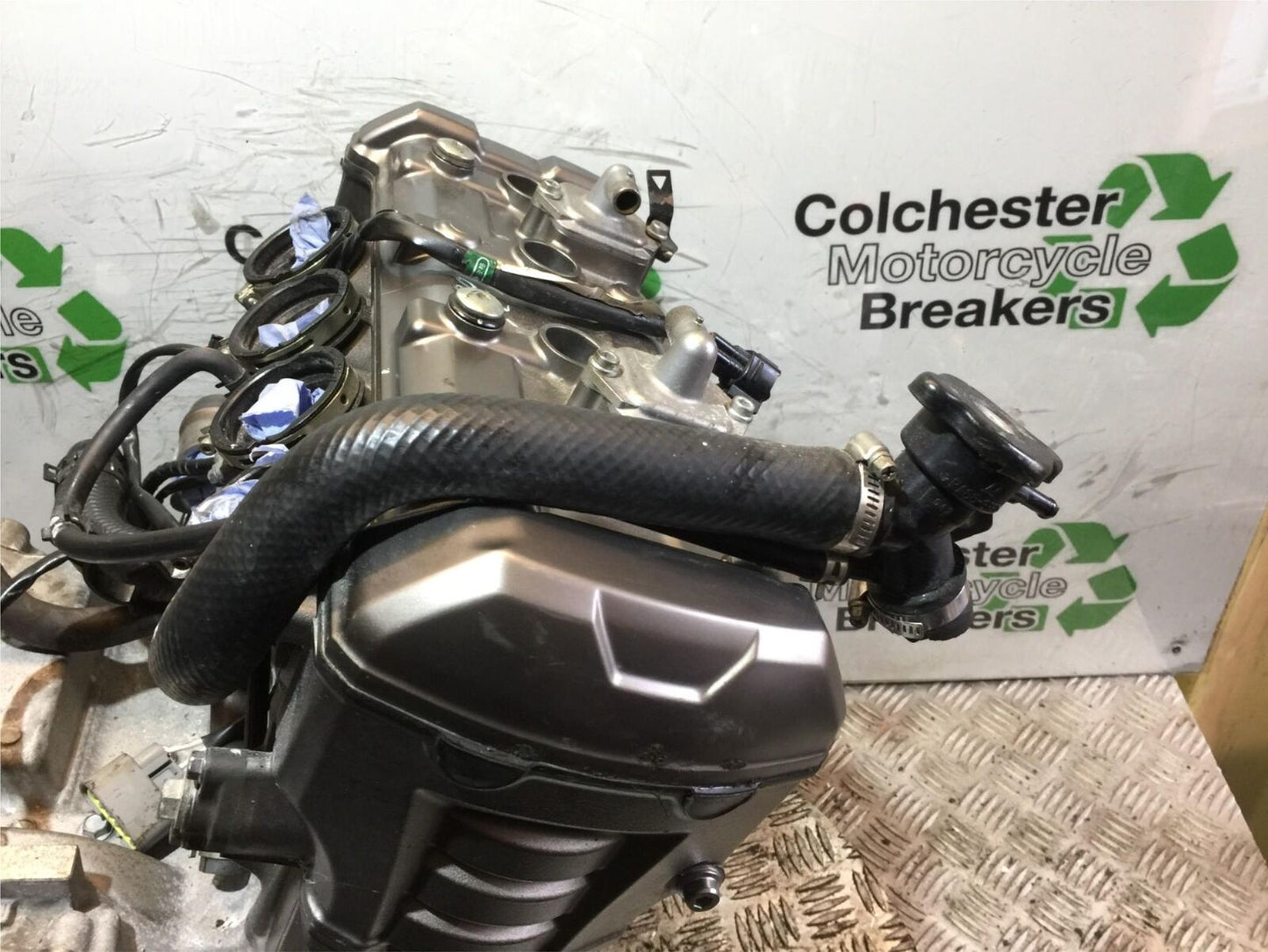 KAWASAKI VERSYS 1000 KLZ 1000 ENGINE  (STOCK 912)