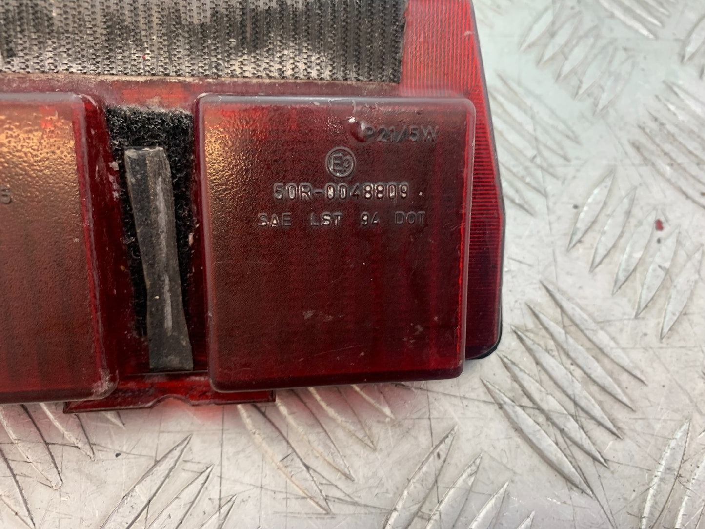 DUCATI 996 SPS 748 916 998 REAR LIGHT 1999-2000 (CMB1209)
