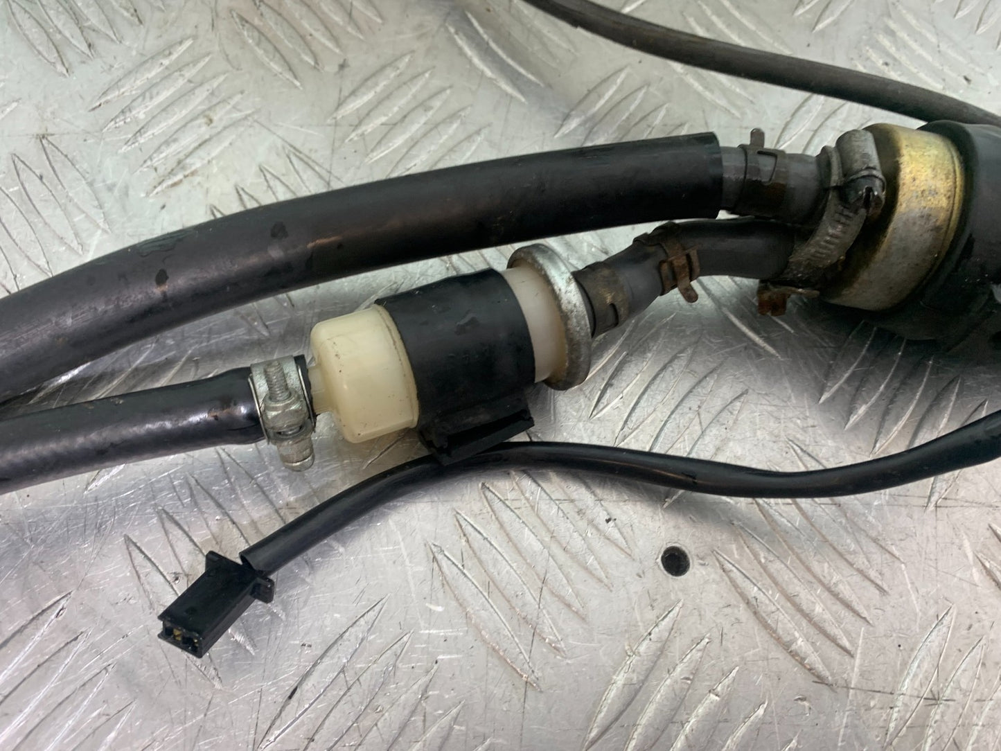 HONDA CBR600 CBR 600 FX FY PETROL PUMP   YEAR 1999-2000 (CMB1287)