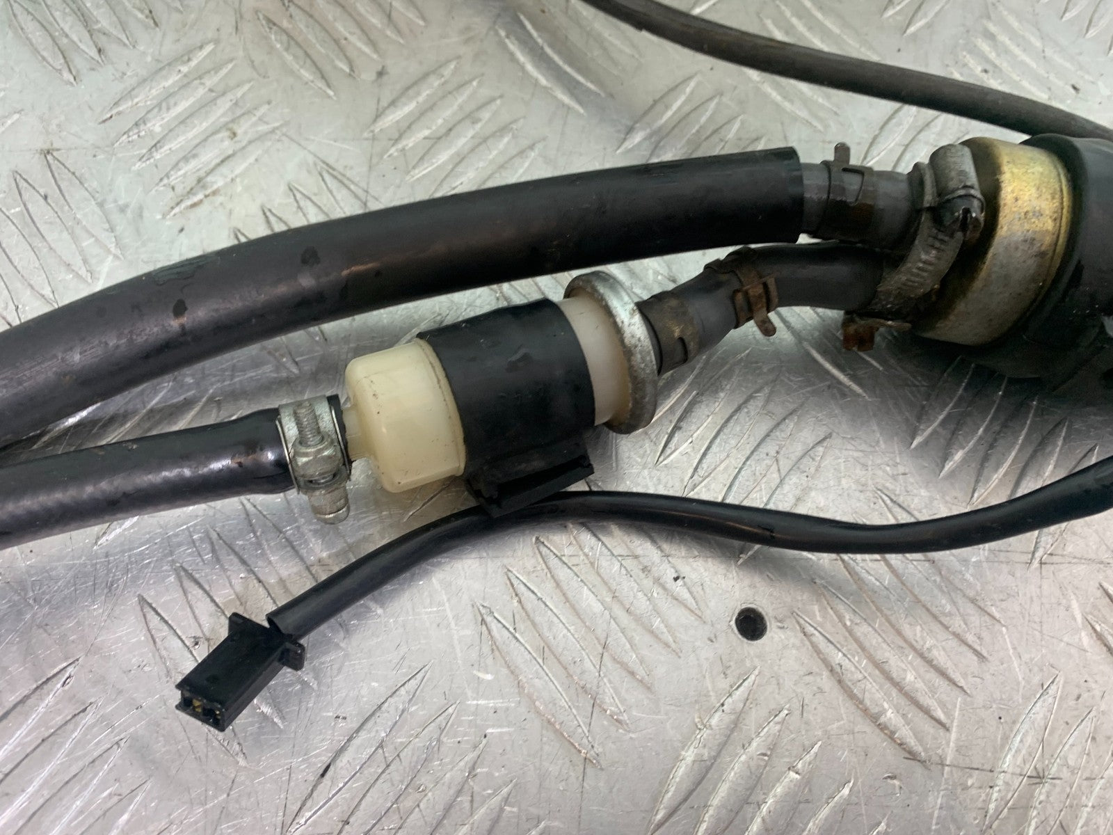 HONDA CBR600 CBR 600 FX FY PETROL PUMP   YEAR 1999-2000 (CMB1287)