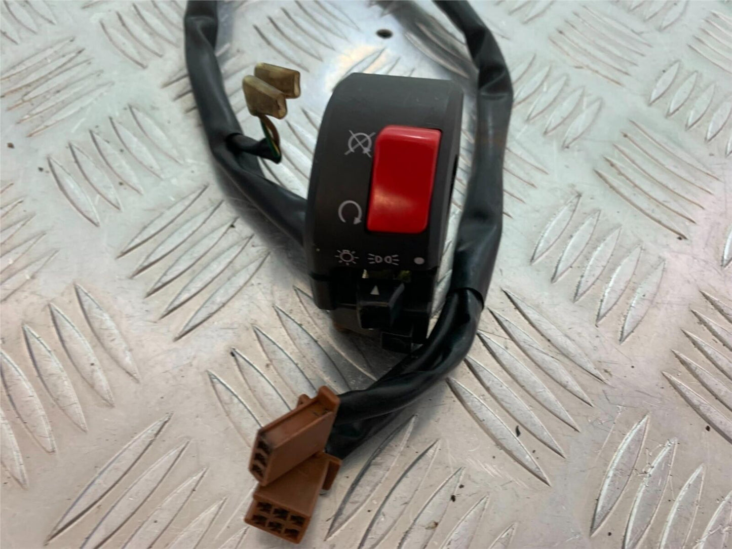 YAMAHA FJR1300 FJR 1300 RIGHT SWITCH GEAR  YEAR 2001-05 (CMB1005)