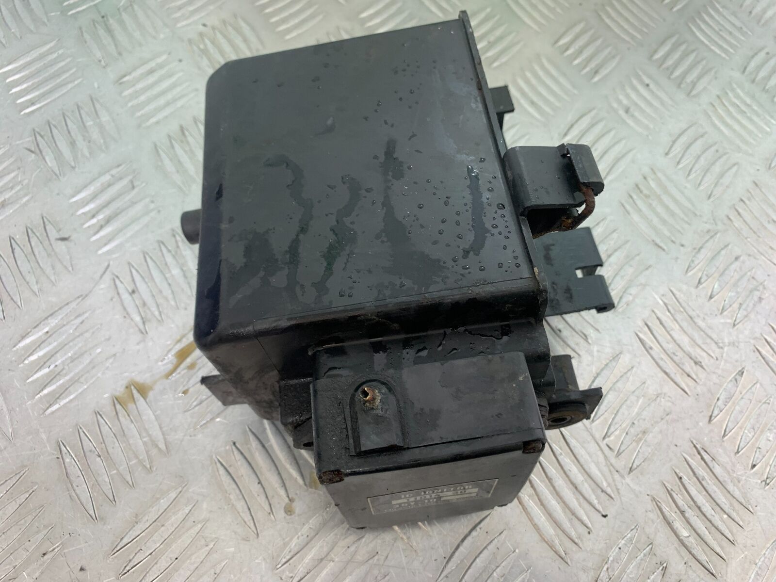YAMAHA FJ1100 FJ 1100 CDI UNIT   YEAR 1984-1985 (CMB1101)
