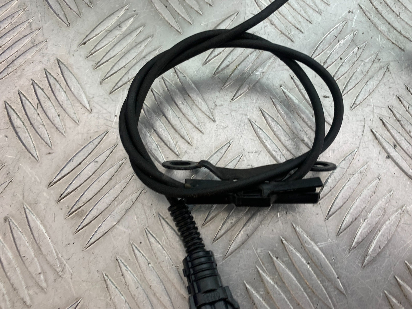 HARLEY DAVIDSON FXS  BLACKLINE 1585 FRONT ABS SENSOR  YEAR 2012 (CMB1147)