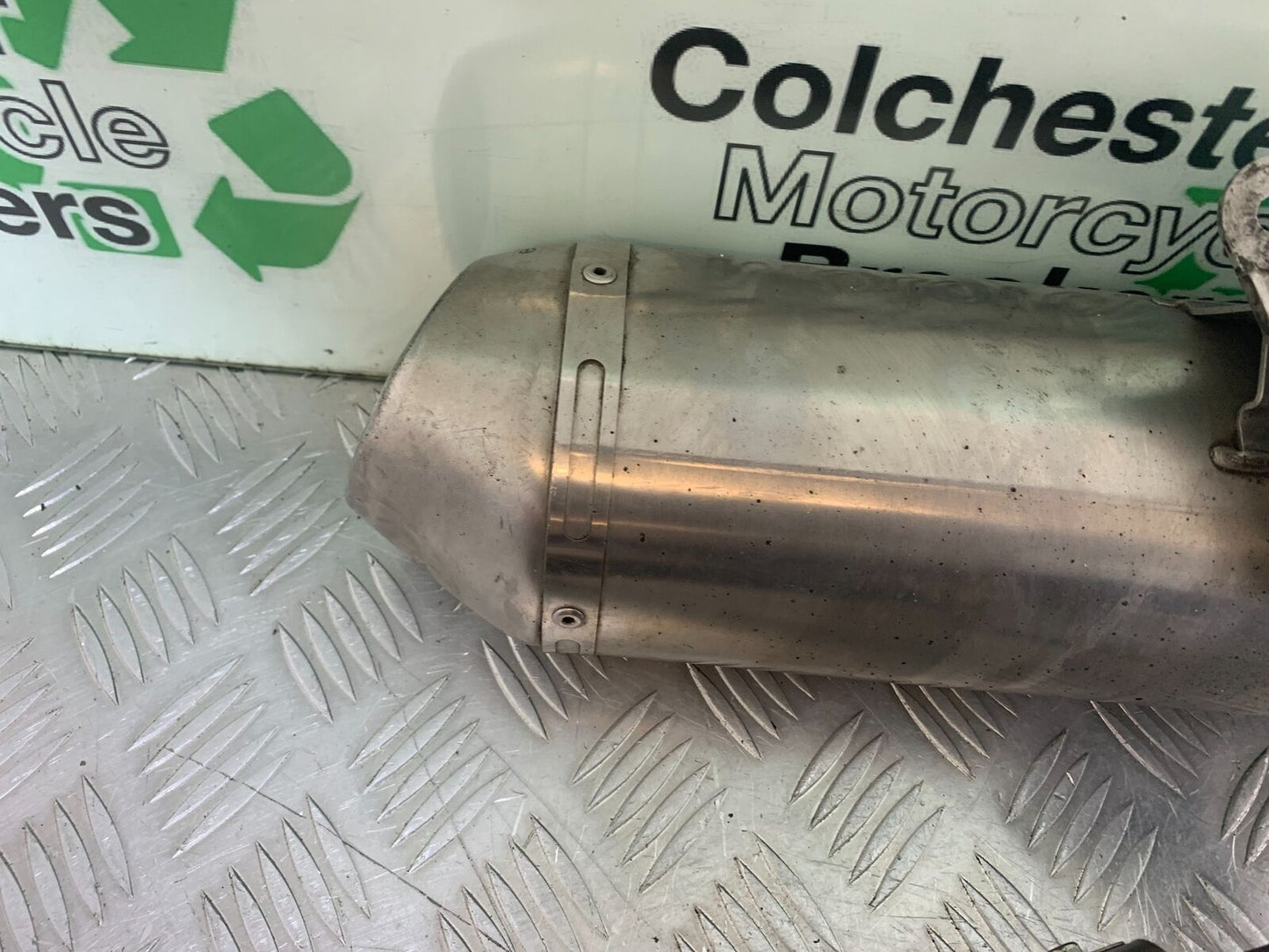 SUZUKI AN 200 UN 200 BURGMAN ARROW EXHAUST  YEAR 2007-09 (CMB1128)