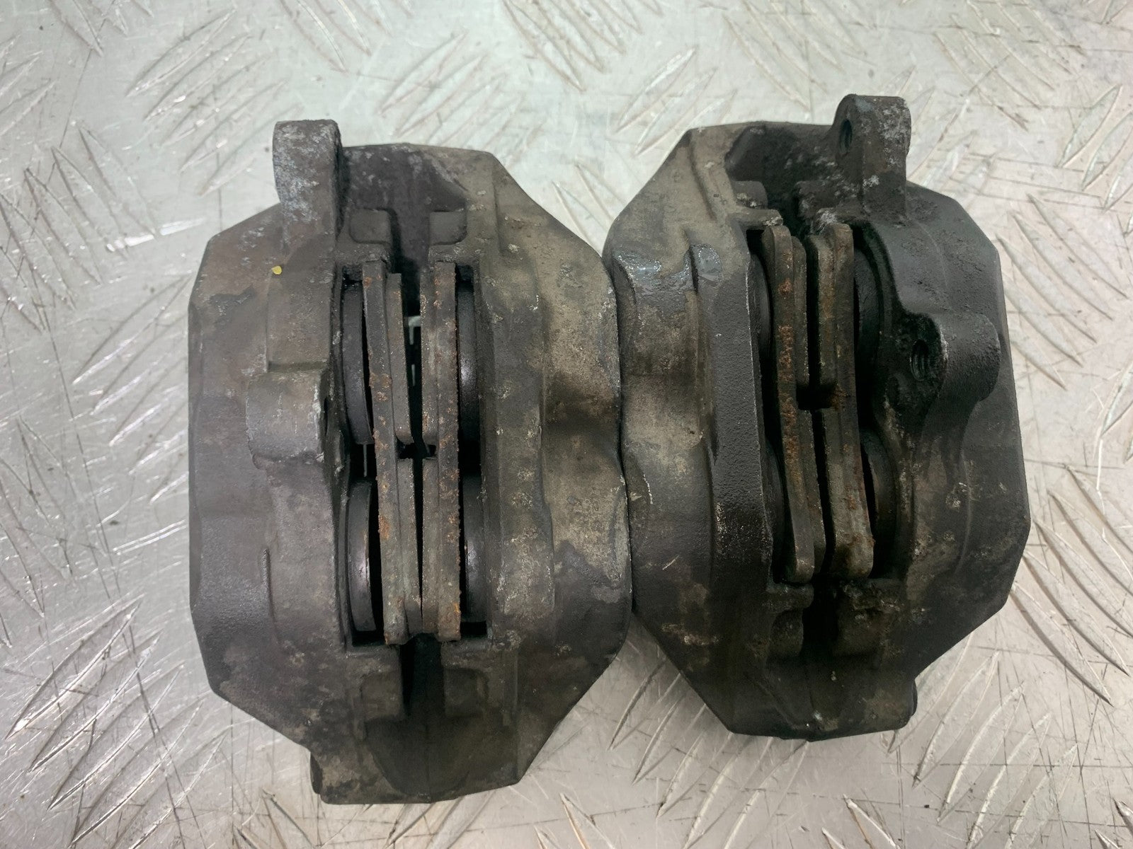 HONDA CBR600 CBR 600 FX FY FRONT BRAKE CALIPERS  YEAR 1999-2000 (CMB1287)