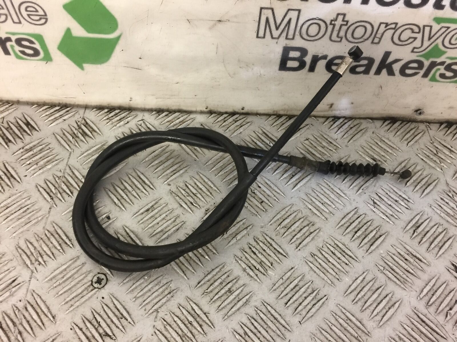 YAMAHA XT125 R XT125 X CLUTCH CABLE  YEAR 2005-2011  (STOCK 499)