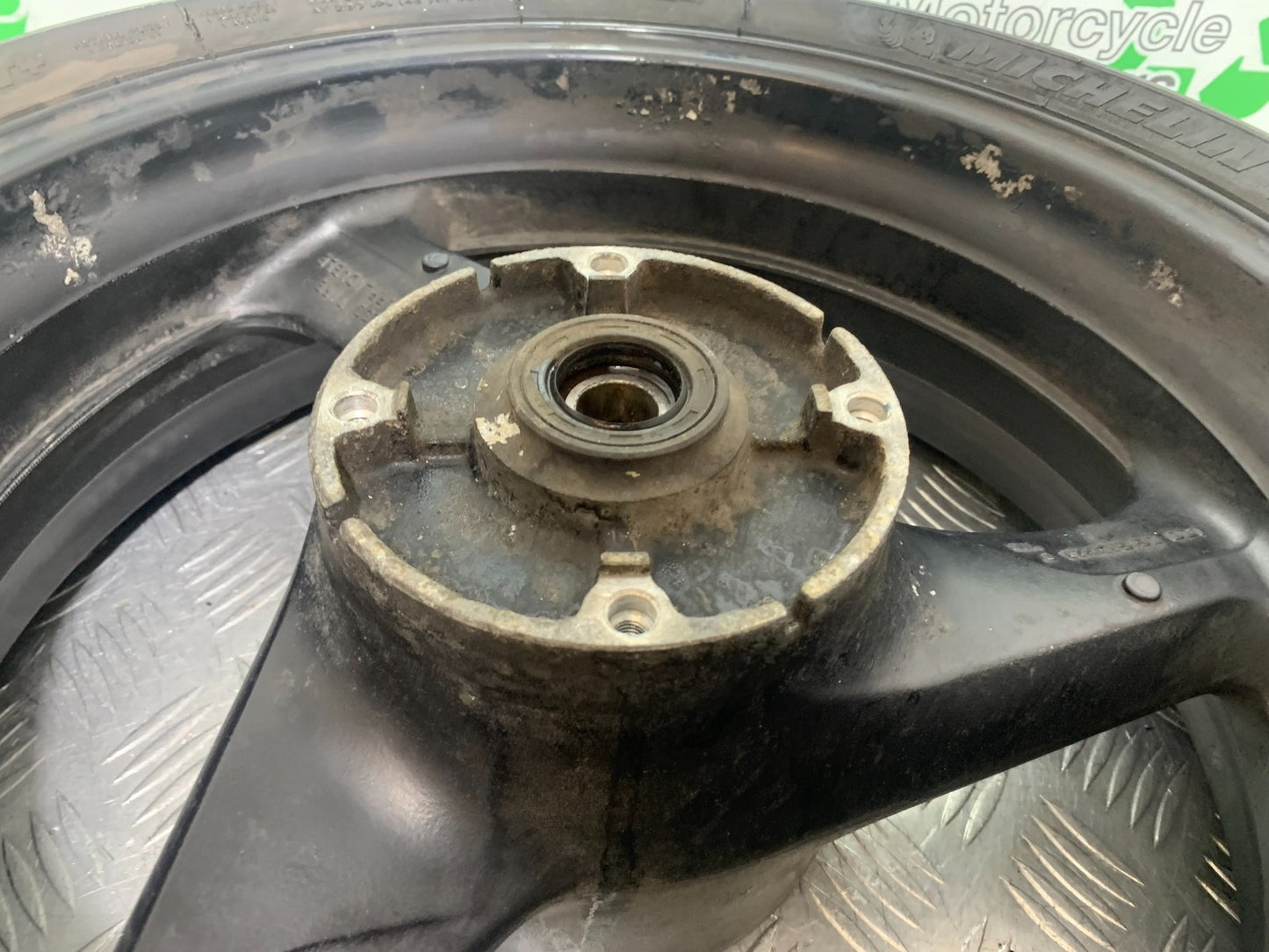 HONDA CBR600 CBR 600 FX FY REAR WHEEL  YEAR 1999-2000 (CMB1287)