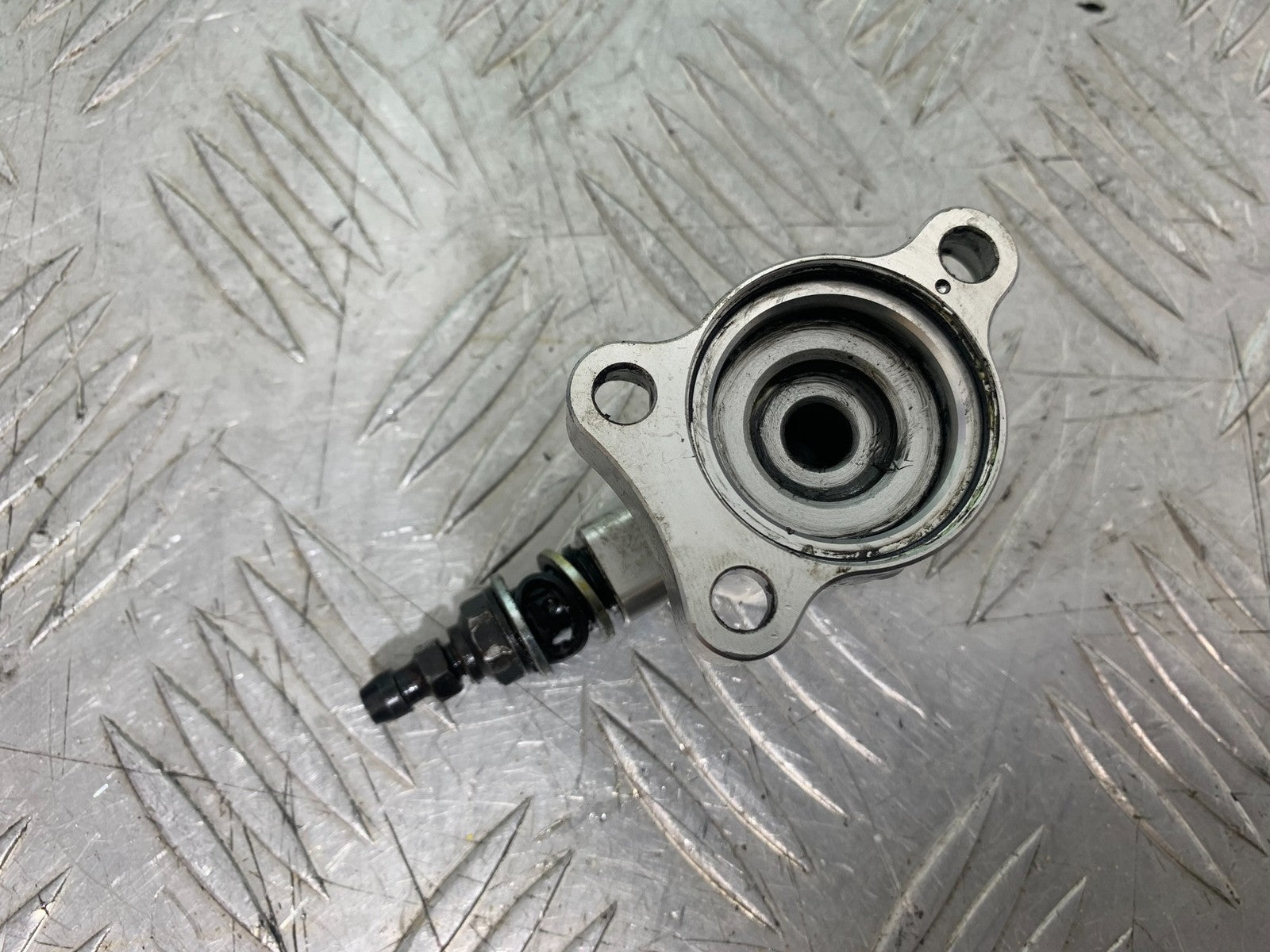 DUCATI 1198 S CLUTCH SLAVE CYLINDER  YEAR 2009-2011 (CMB1219)