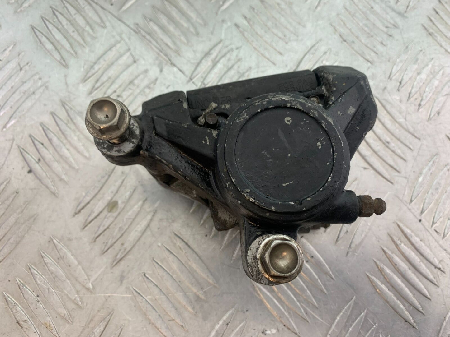 YAMAHA XJR1300 XJR 1300 REAR BRAKE CALIPER (SOLD AS PARTS)  1999-2003 (CMB1119)