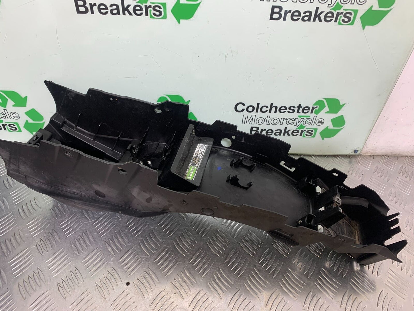 TRIUMPH TIGER 800 XC UNDERTRAY   YEAR 2011-2014 (CMB1022)