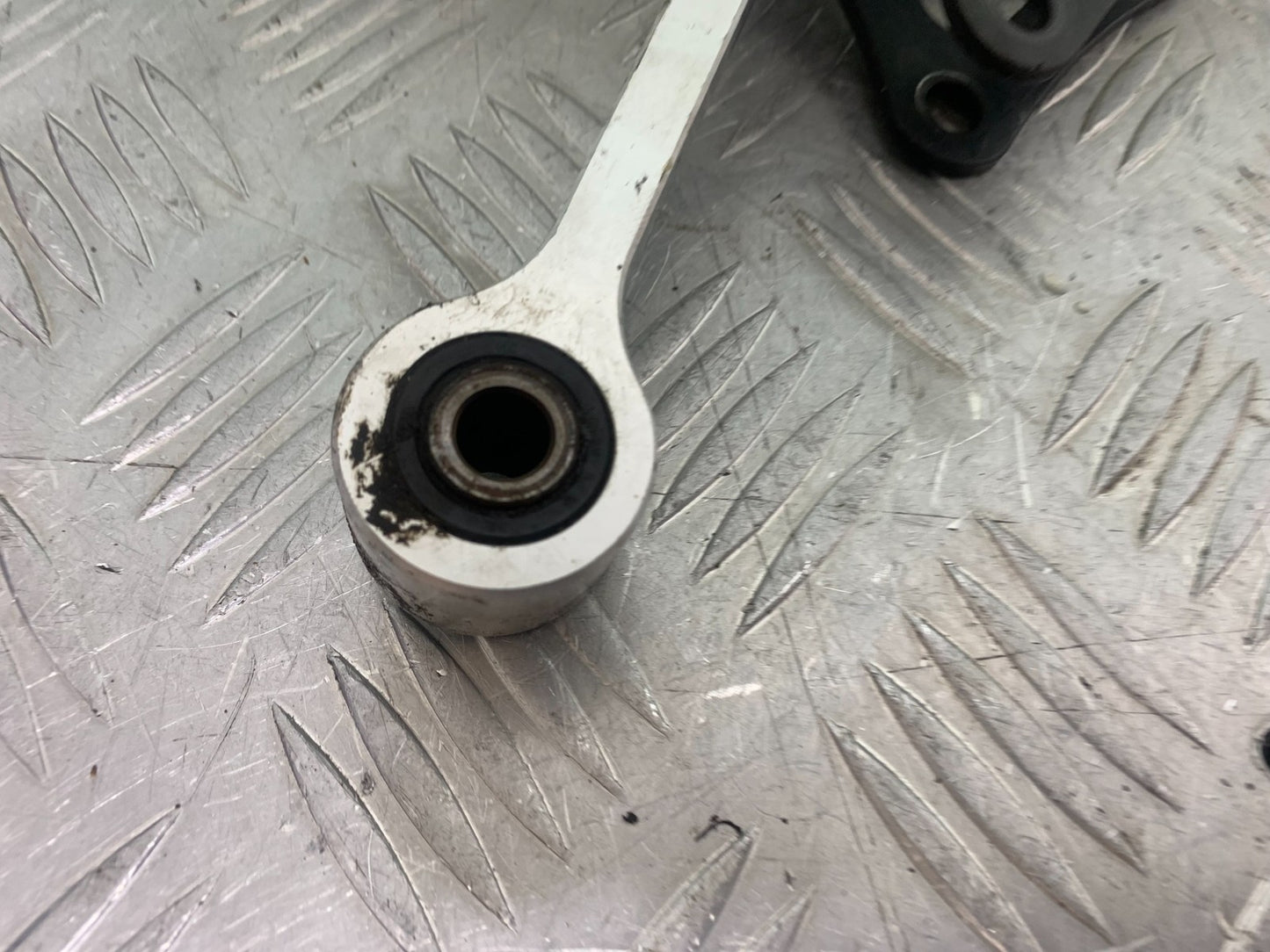 TRIUMPH 675 STREET TRIPLE REAR SHOCK LINKAGE  2013-2016 (CMB1186)