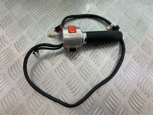 HONDA VT1100 C SHADOW SPIRIT RIGHT SWITCH GEAR    2002-2003 (CMB1035)