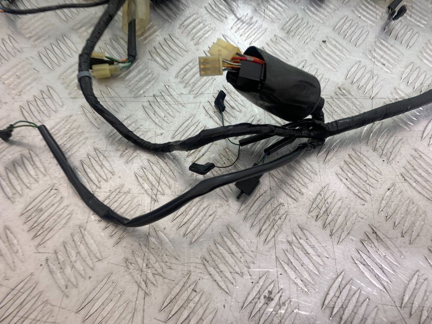 HONDA XL125 VARADERO WIRING LOOM   YEAR 2001-2006  (CMB1210)
