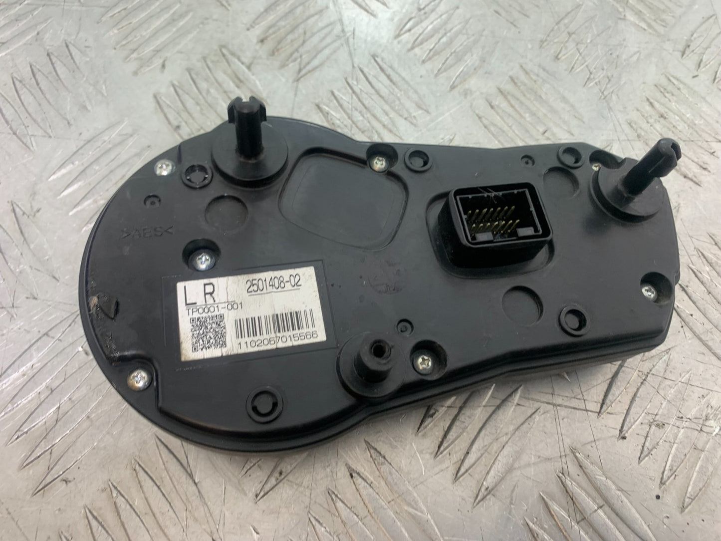 TRIUMPH 675 STREET TRIPLE CLOCKS SPEEDO DASH   2013-2016(CMB1186)