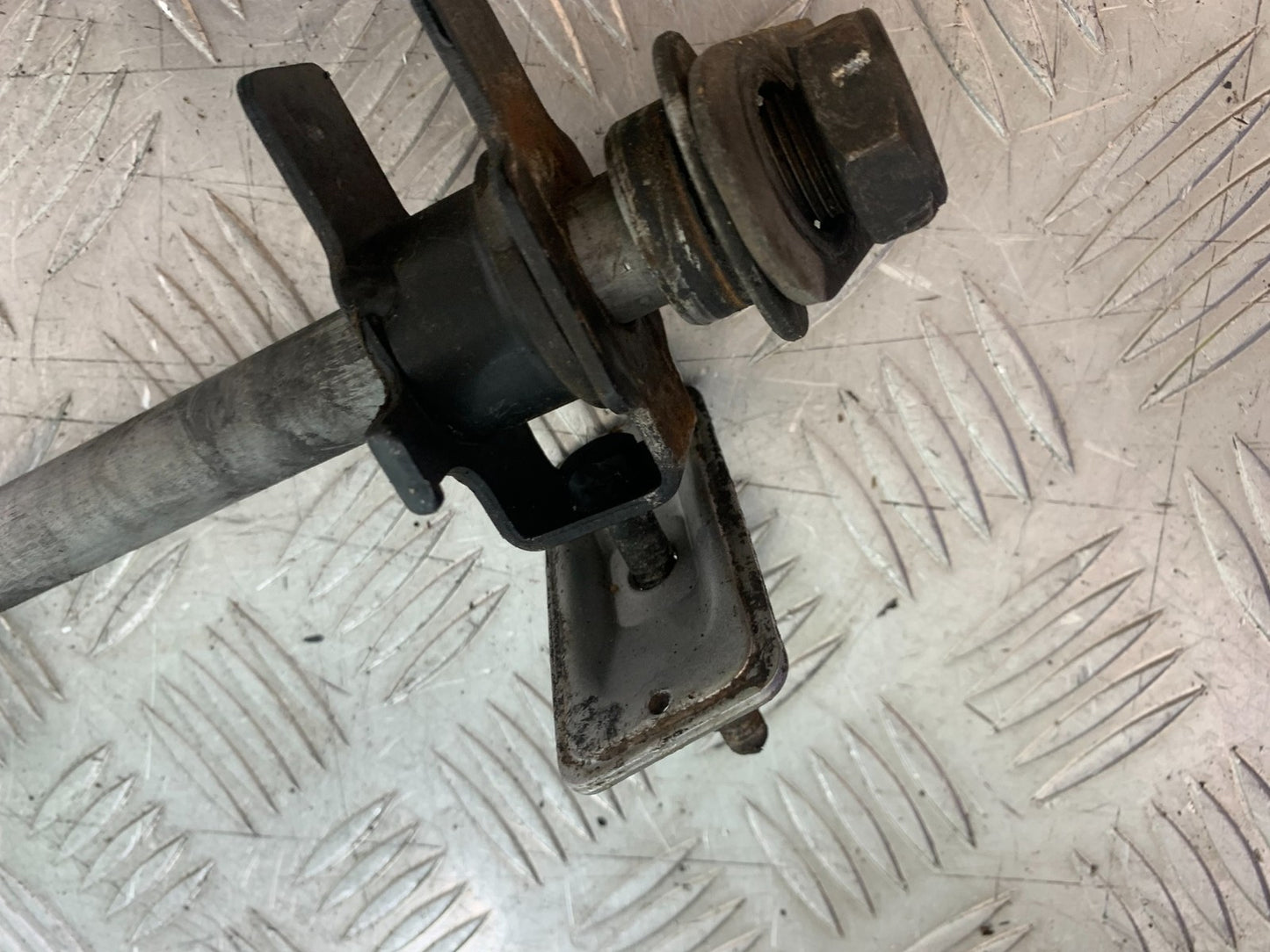 HONDA NC750 NC 750 X DCT REAR WHEEL SPINDLE  YEAR 2019 (CMB1223)