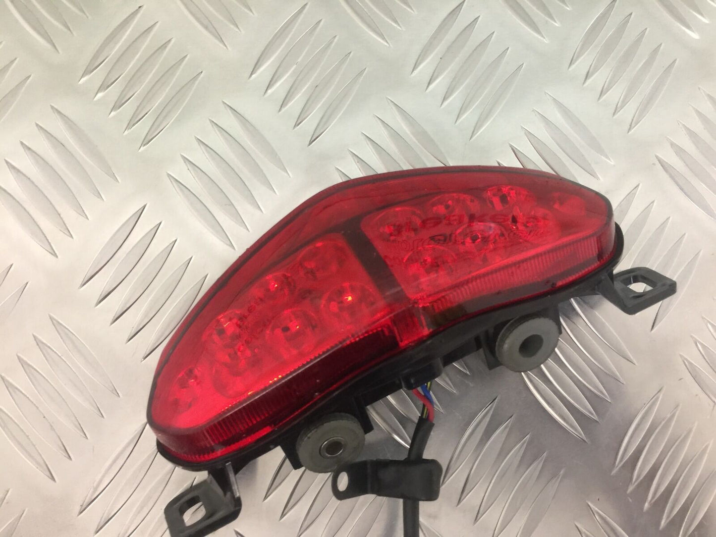 KAWASAKI VERSYS 1000 KLZ 1000 REAR LIGHT  YEAR  2015-2018 (STOCK 912)