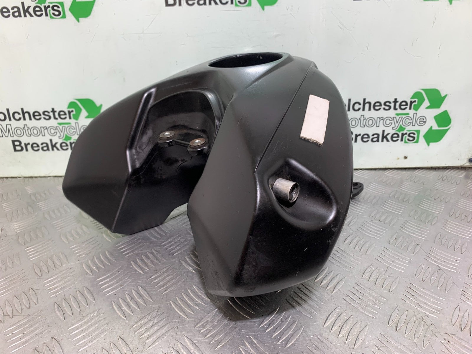 KTM 690 DUKE R LC4 FUEL PETROL TANK YEAR 2012-2015  (CMB1180)