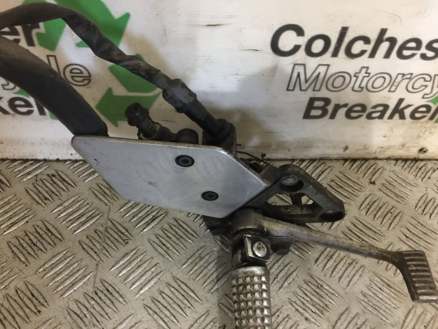 HONDA CB1 CB-1 CB 1 400 FRONT RIGHT HANGER  YEAR 1989-1990 (STOCK 739)