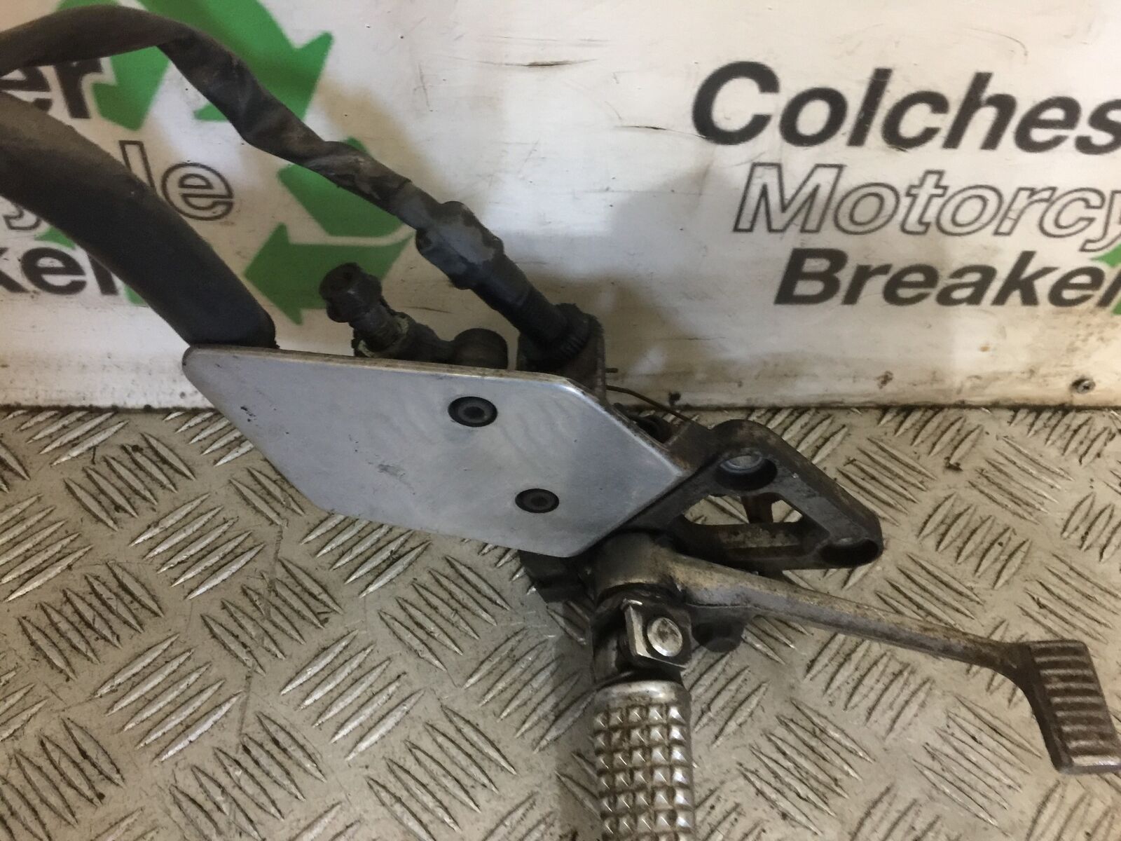 HONDA CB1 CB-1 CB 1 400 FRONT RIGHT HANGER  YEAR 1989-1990 (STOCK 739)
