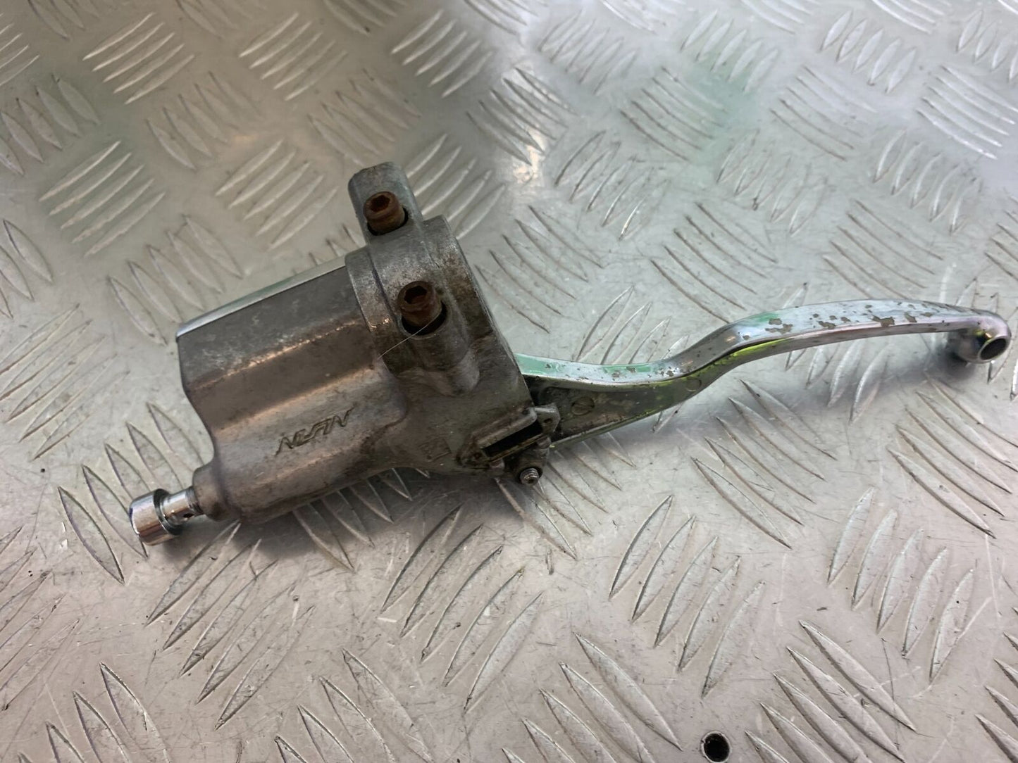SUZUKI VS1400 VS 1400 INTRUDER BRAKE MASTER CYLINDER  YEAR 1988 (CMB1077)