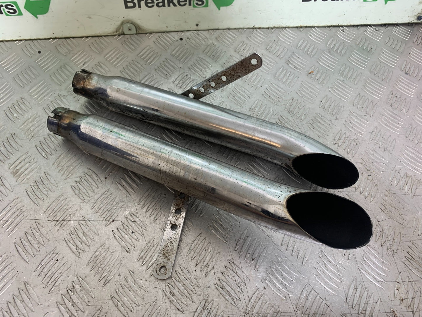 HONDA VT700 VT 700 SHADOW AFTERMARKET SILENCERS   YEAR 1984-85 (CMB1328)