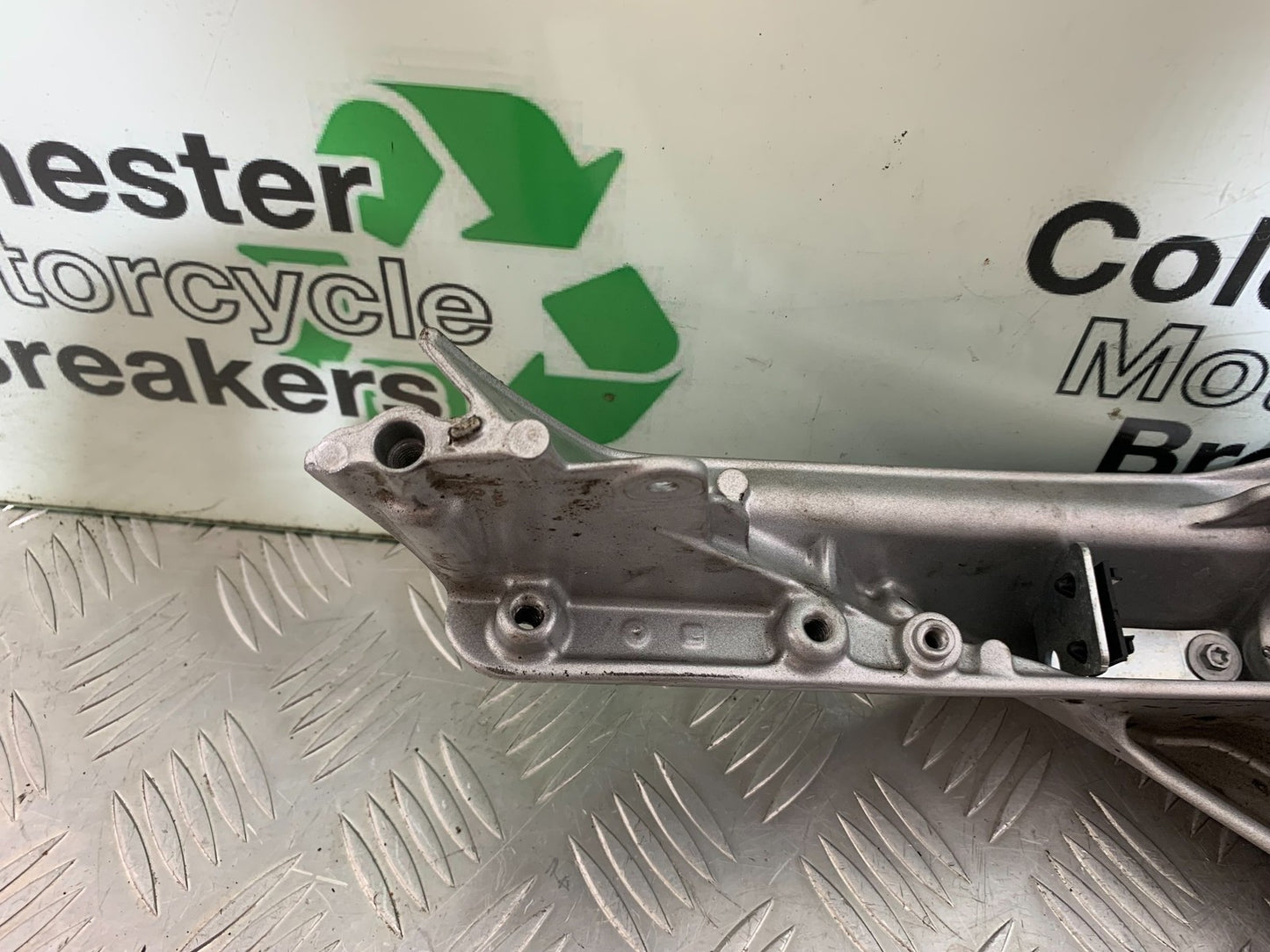 KTM 690 DUKE R LC4 LEFT SUBFRAME YEAR 2012-2015  (CMB1180)