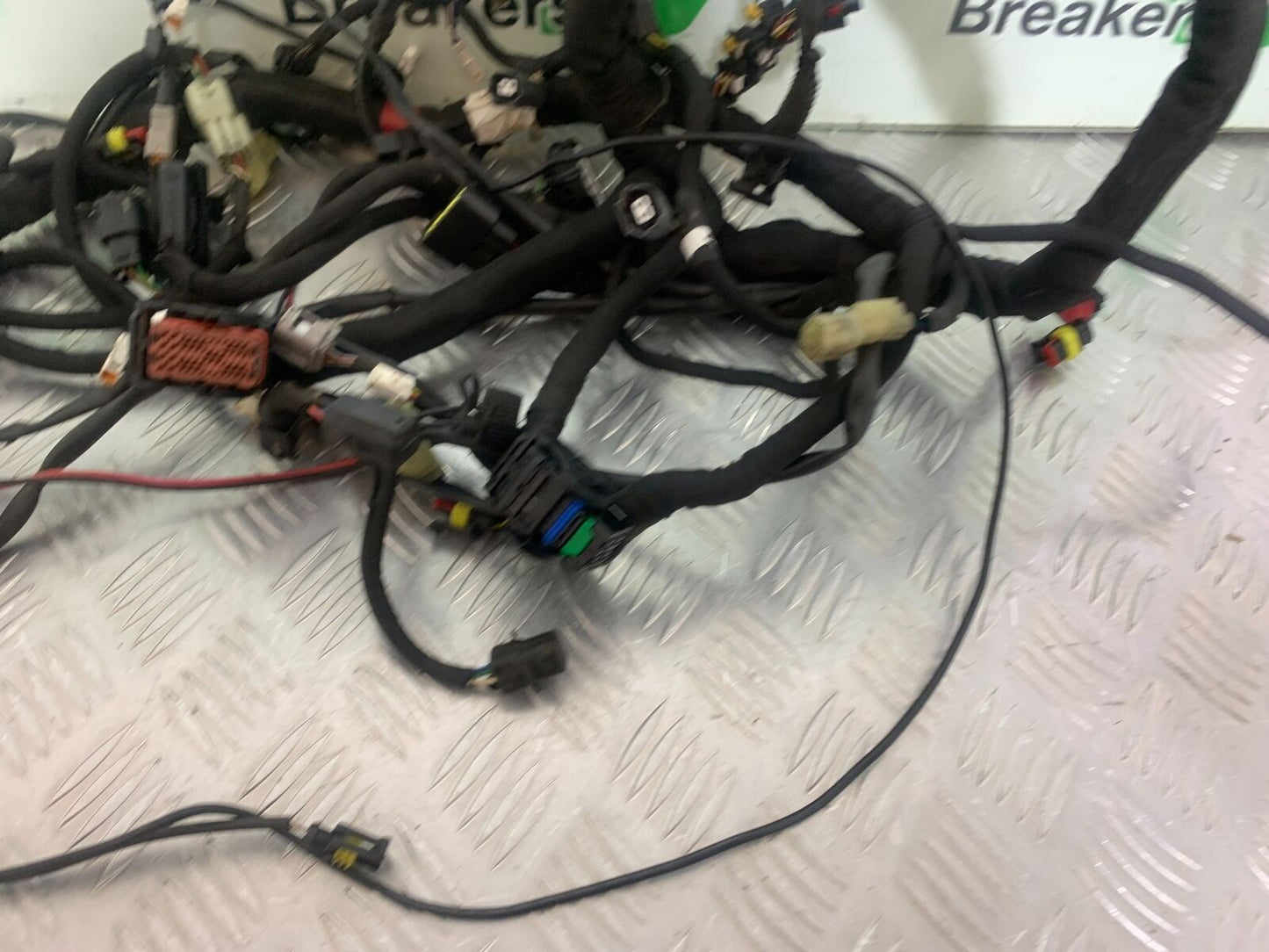 MV AGUSTA TURISMO VELOCE 800 WIRING LOOM YEAR 2014-17 (CMB1051)