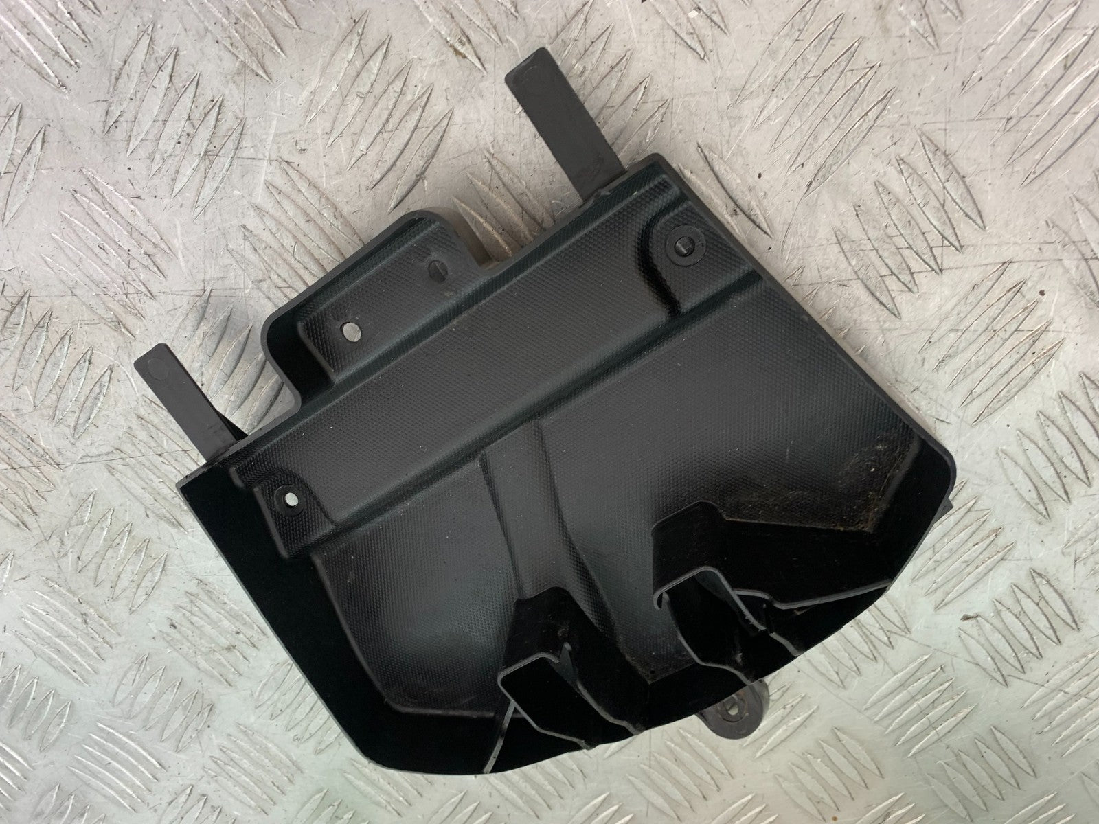 KAWASAKI GTR1400 GTR 1400 INFILL COVER   YEAR 2007-2009 (CMB1306)