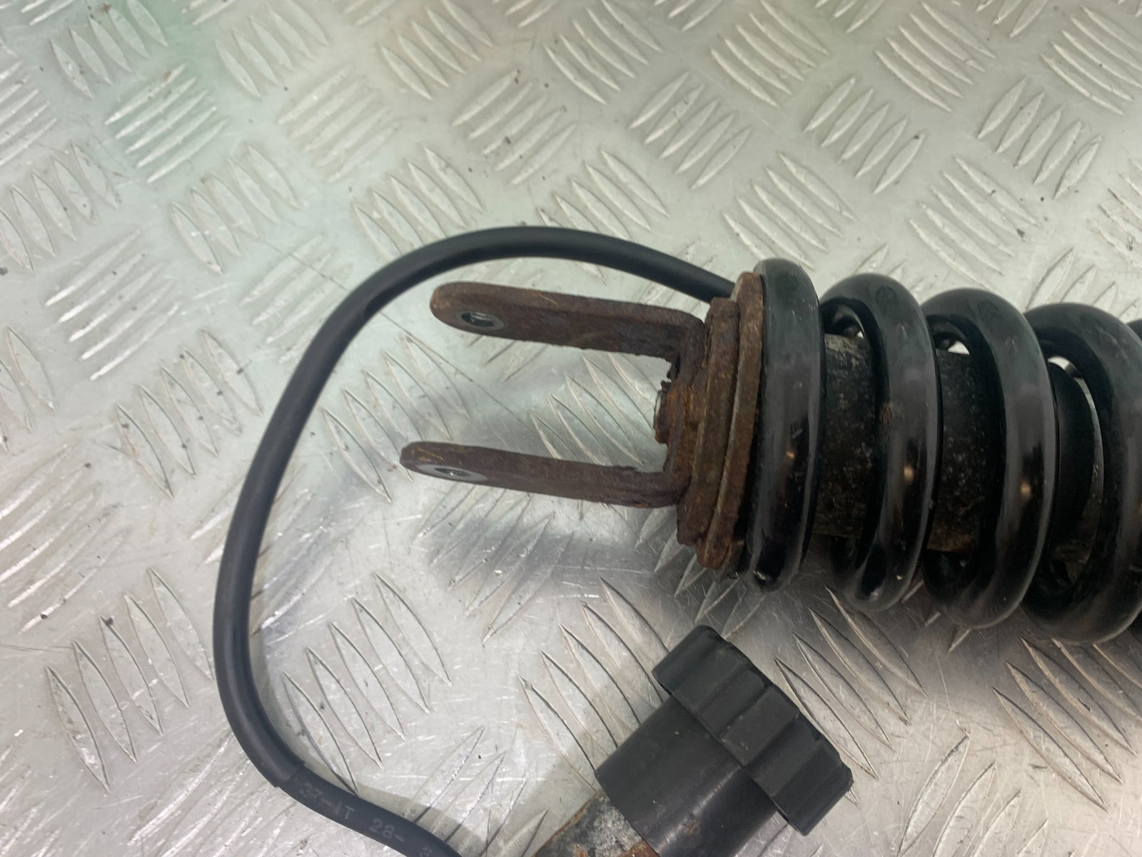 BMW K1200 K 1200 LT REAR SHOCK YEAR 1999-07 (CMB1138)