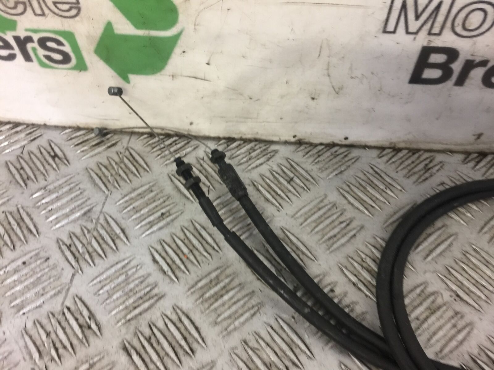 YAMAHA MT07 MT-07 THROTTLE CABLES   YEAR 2014 (STOCK 467)