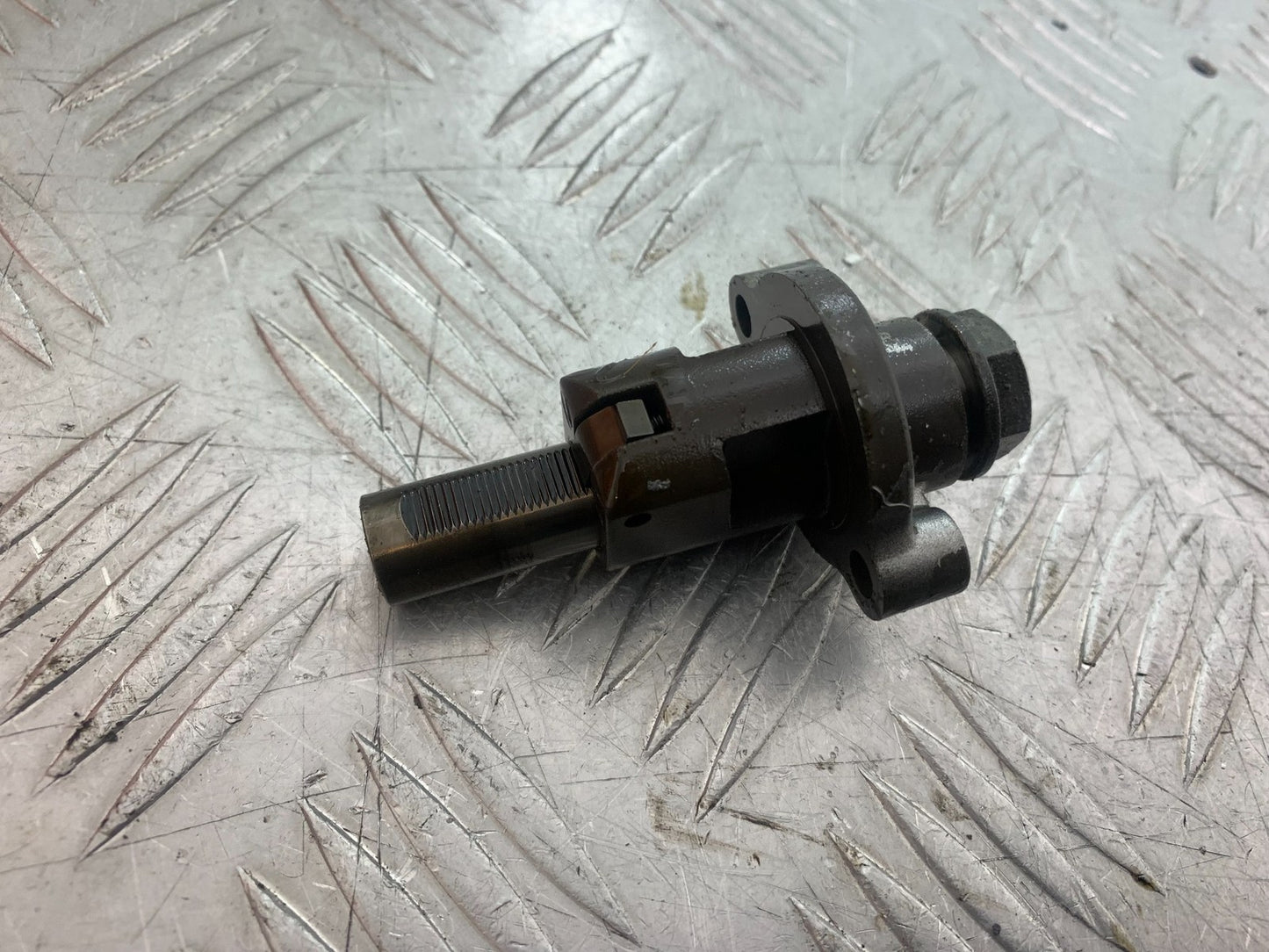 TRIUMPH TROPHY 900 CAM CHAIN TENSIONER  YEAR 1991-95 (CMB1251)