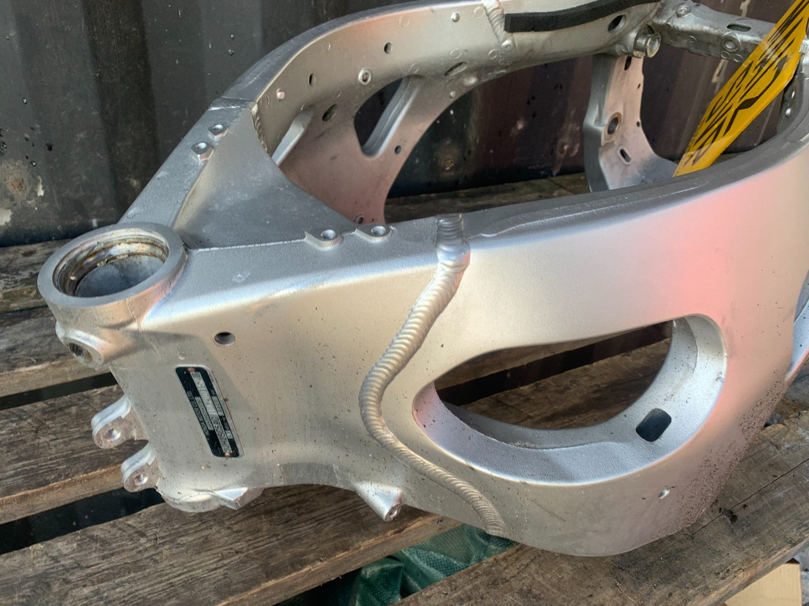 HONDA CBR1000 RR FRAME REG LOG BOOK YEAR 2008-2011  (CMB1330)