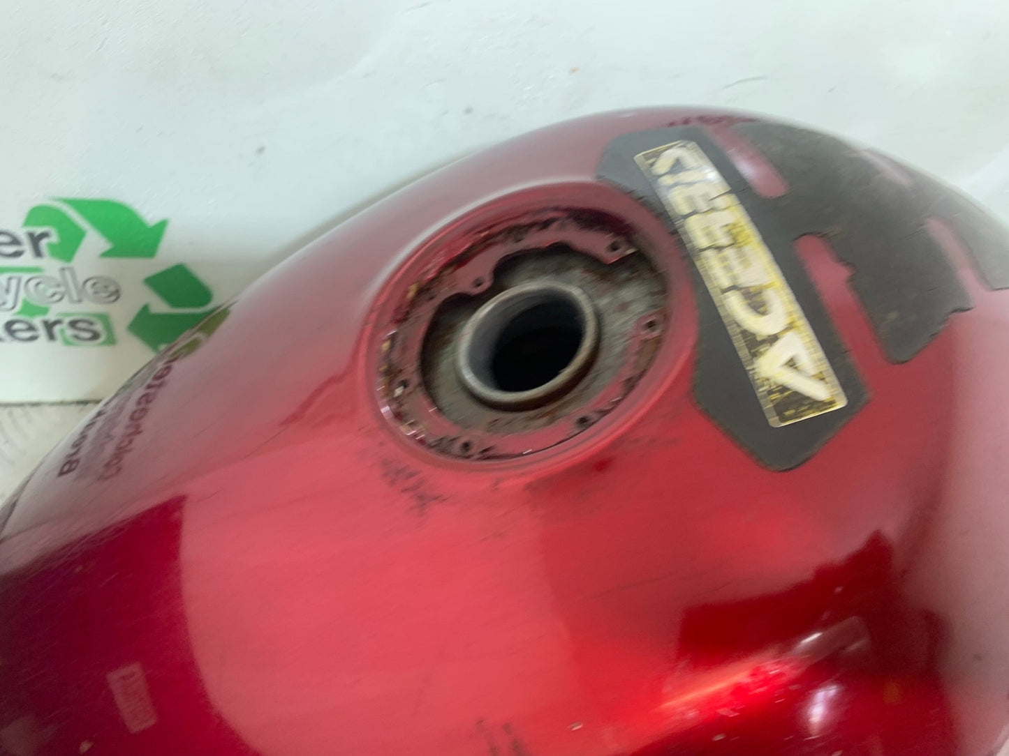KAWASAKI ZZR1100 D PETROL TANK   YEAR 1993-2001 (CMB1164)