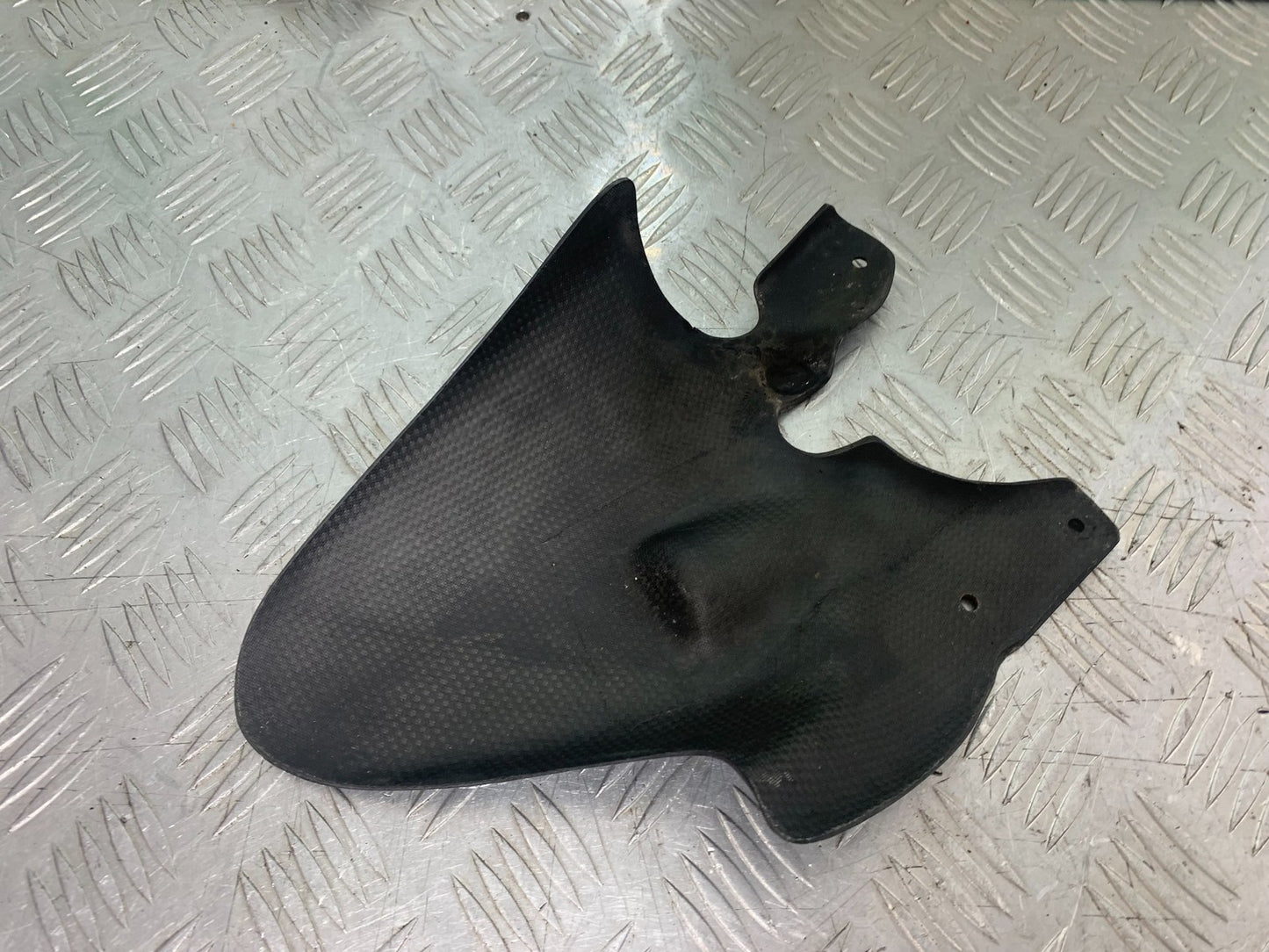 DUCATI 1198 S CARBON HUGGER   YEAR 2009-2011 (CMB1219)