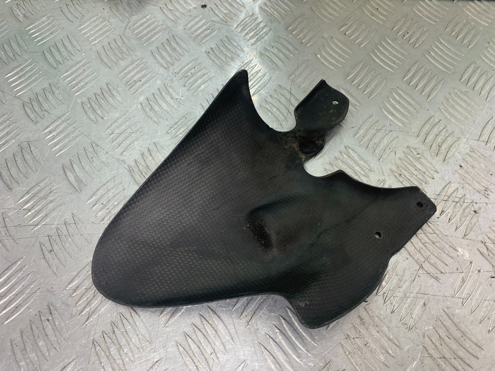 DUCATI 1198 S CARBON HUGGER   YEAR 2009-2011 (CMB1219)