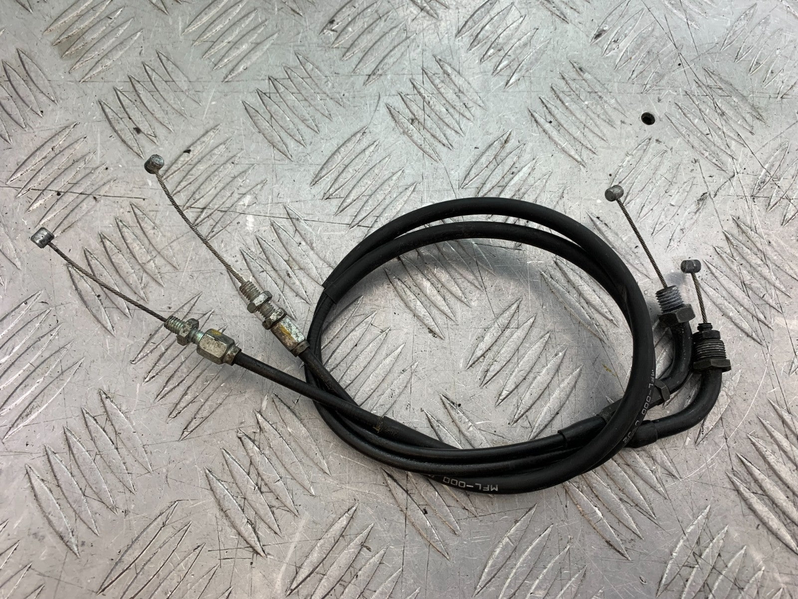 HONDA CBR1000 RR THROTTLE CABLES  YEAR  2008-2011 (CMB1330)