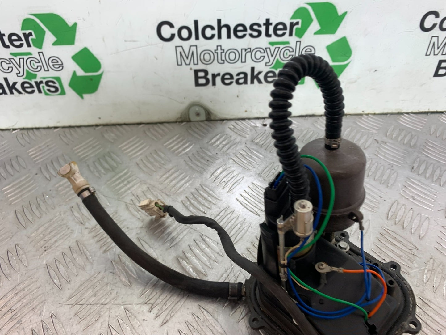 APRILIA RSV1000 RSV 1000 MILLE PETROL PUMP  1998- 2003 (CMB1184)