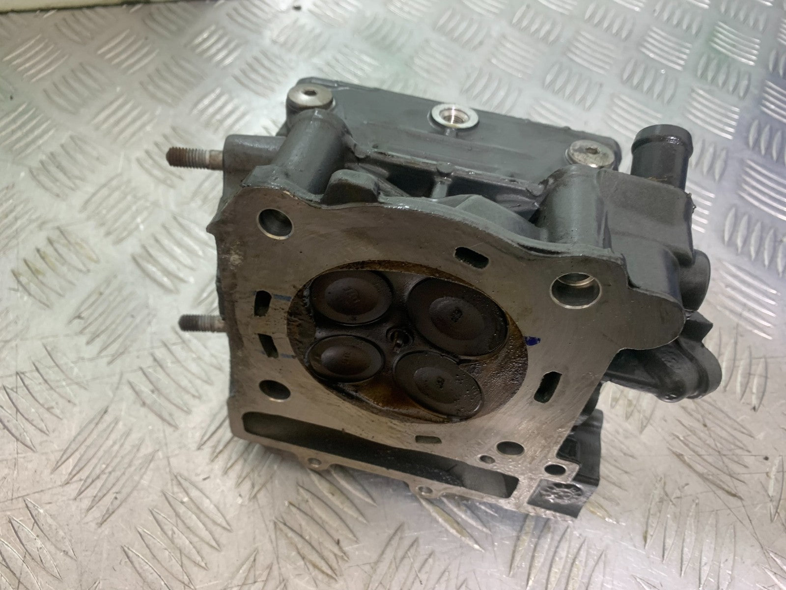 KTM 390 ADVENTURE CYLINDER HEAD AND CAMS  YEAR 2020-24 (CMB1240)