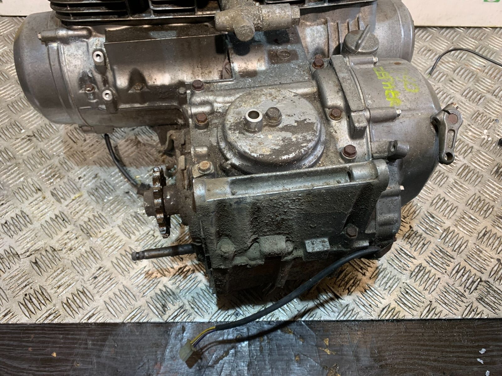 KAWASAKI ZR 750 ZEPHYR ENGINE YEAR 1991-95 (CMB1008)
