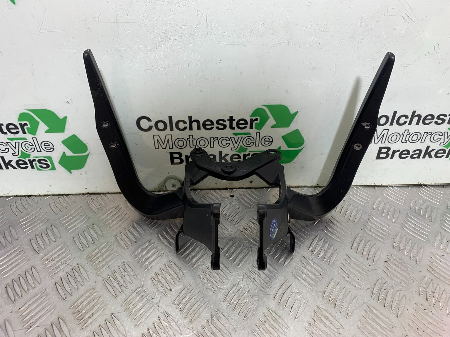 MV AGUSTA 800 F3 FAIRING BRACKET   YEAR 2017-2019 (CMB1227)